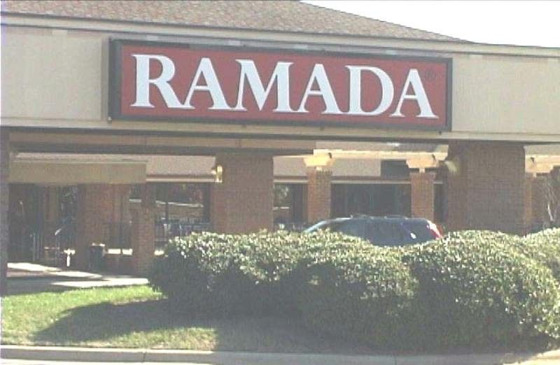Ramada By Wyndham Raleigh Hotel Kültér fotó
